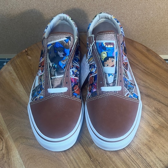 Vans
Old skool
Disney
'scrapbook' - Picture 4 of 14